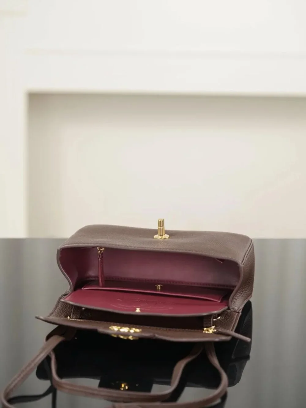 Classic CHANEL Bags: A Stylish and Versatile Choice for Elegance